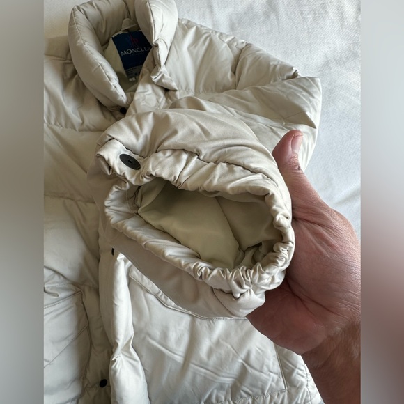 Firm price🎈Moncler Beige Puffer Jacket Size 1 - Picture 7 of 17